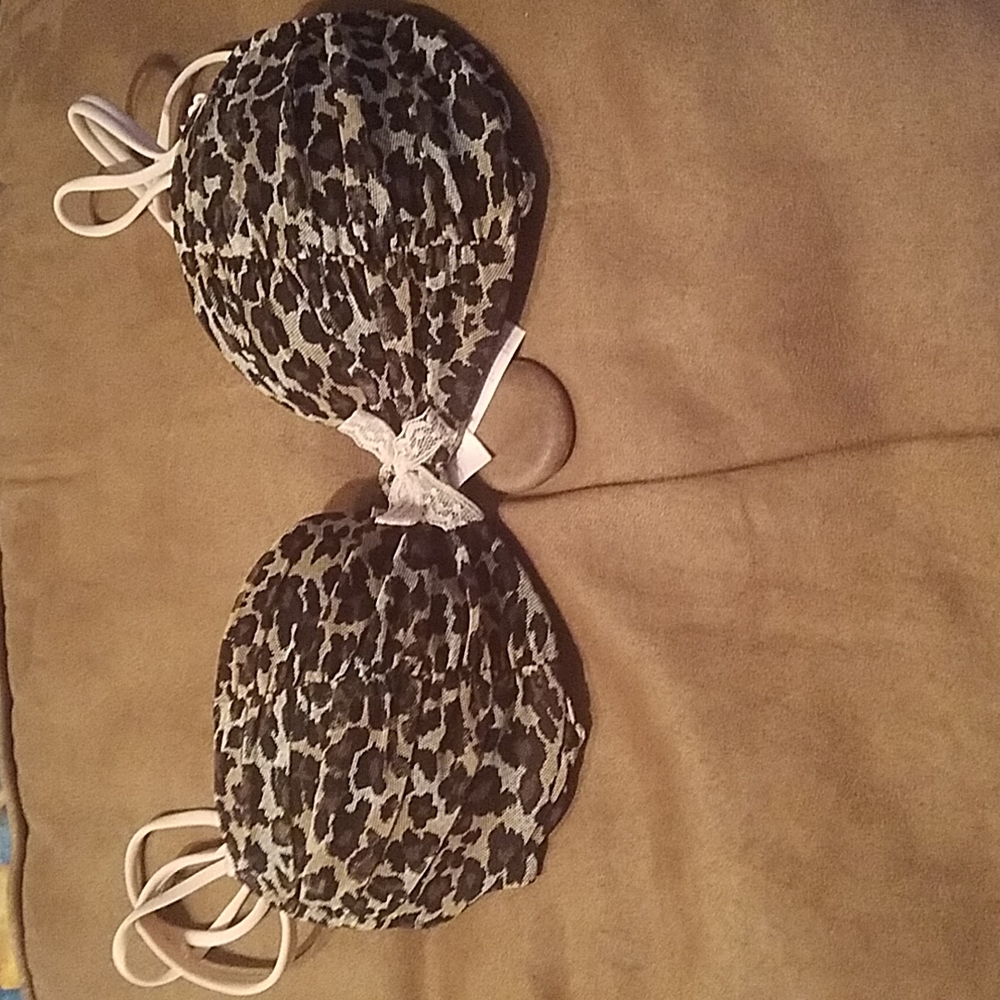 Victoria's Secret Bra 32a